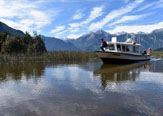 Lago Yelcho Amenazado por Salmonera y la Contaminación que esto Conlleva