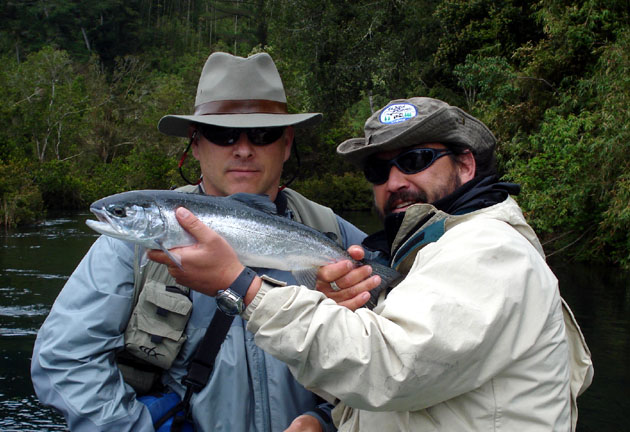 Los Premios de la Patagonia y el ro Maulln