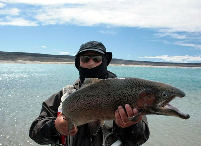 Conociendo el lago Strobel - Santa Cruz - Argentina