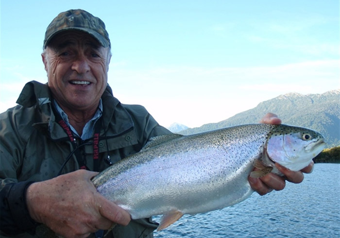 Yelcho en la Patagonia, Las bondades de la pesca en el gran Yelcho   