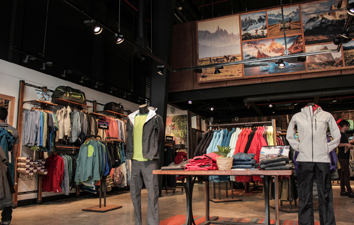 Patagonia abre en Santiago su primer Outlet Latinoamérica - - Chile- Ricardo