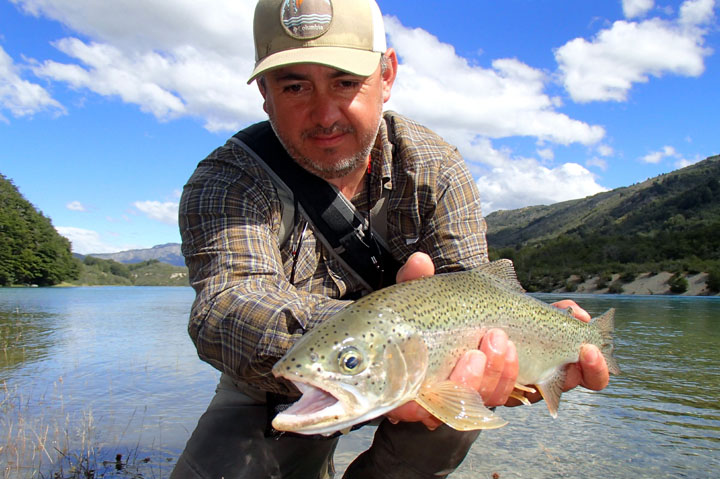 Truchas Arcoiris del Sur y la Patagonia de Chile