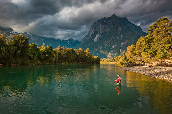 El regreso a los ros salmoneros de Chile