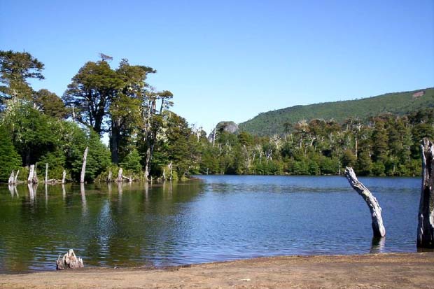 Laguna Captrn  - Parque Nacional Conguillo