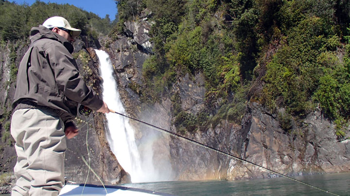 Inicio de Temporada en Rio Puelo, La Entrada a la Patagonia en Chile