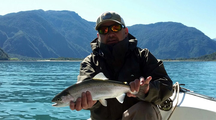 Inicio de Temporada en Rio Puelo, La Entrada a la Patagonia en Chile