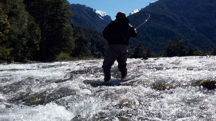 Inicio de Temporada en Rio Puelo, La Entrada a la Patagonia en Chile