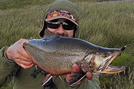 Natales Fly Fishing y las truchas de Torres del Paine