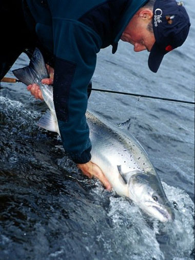 Entrevista a Steffen Juhl, un experto en la pesca con mosca del Salmn del Atlntico